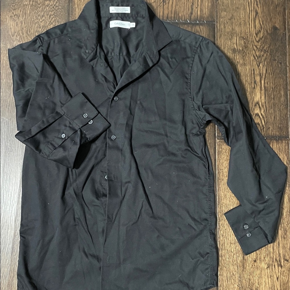 Calvin Klein size 18 solid black dress shirt. collared, button up.